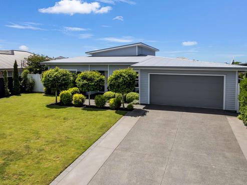 17 Ballinger Place, Woodend Beach