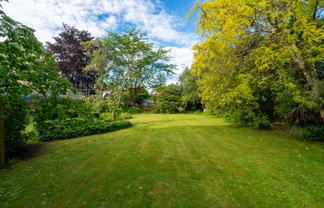 86 Kuratawhiti Street, Greytown