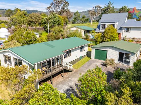 22 Whitechapel Grove, Stokes Valley