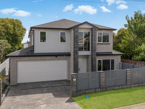 1 Lloyd Avenue, Papatoetoe