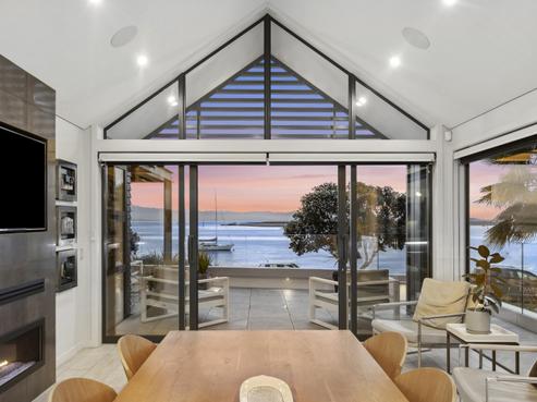 333 Wakefield Quay, Stepneyville