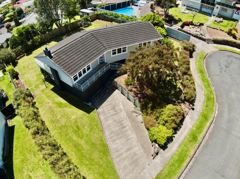 8 Le Ruez Place, Maunu