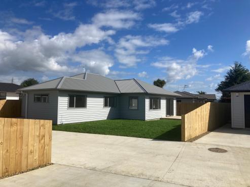 2/8 Bollard Road, Tuakau