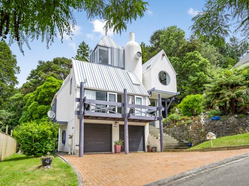 454 Stokes Valley Road, Stokes Valley