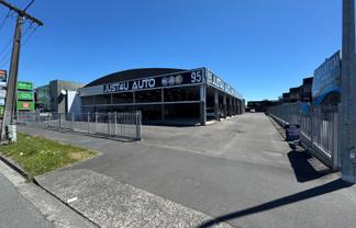 Large footprint on Greenwood