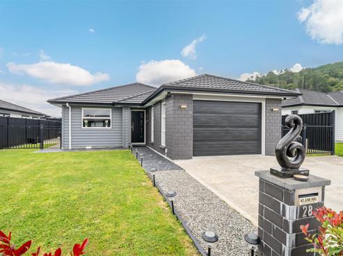 28 Fenwick Crescent, Trentham