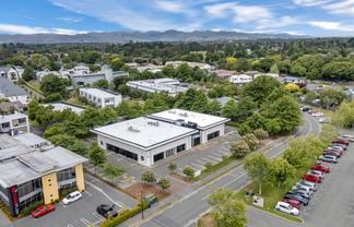 Expansive Corporate Office With 58 Carparks