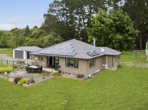 81 Halls Road, Pahiatua