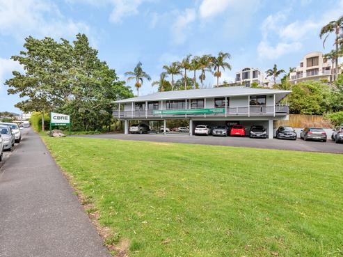 17 Hatea Drive, Regent