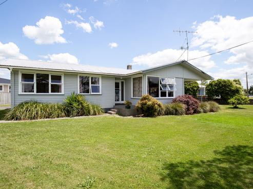 2 Piako Road, Turua