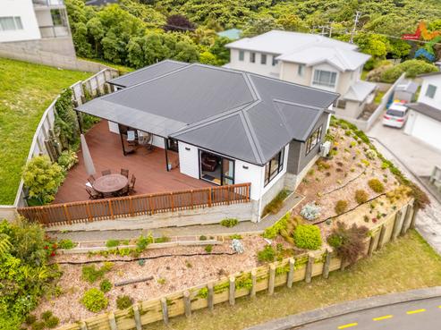 6 Poto Road, Normandale