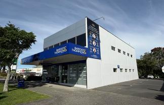 SUBURBAN OFFICES WITH GREAT PARKING
