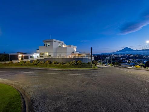 2 Findlay Street, Moturoa