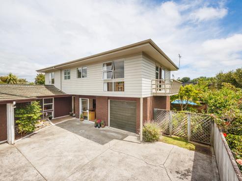 27A Redwood Grove, Hokowhitu