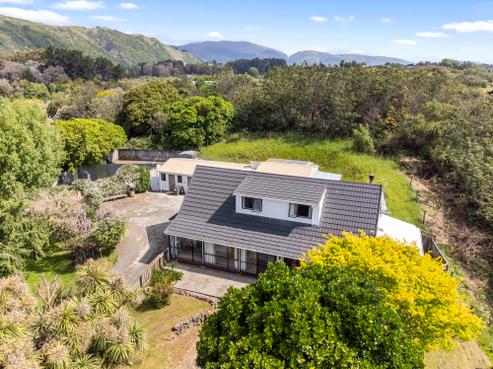 110 Raumati Road, Raumati Beach