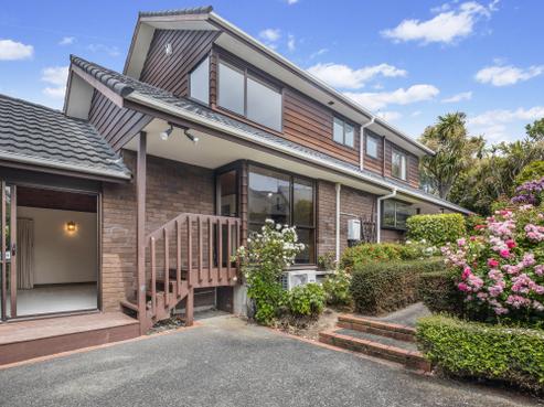 3 Aintree Grove, Churton Park