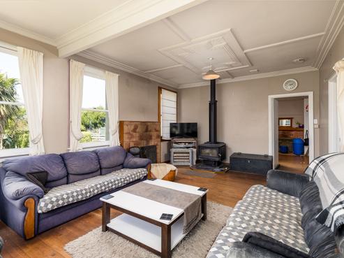 2458 Waimate Highway, Makikihi