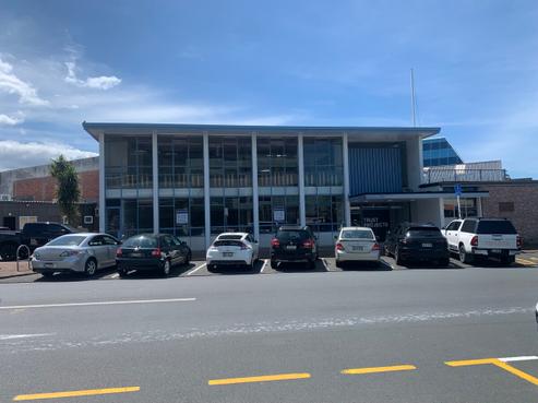 2 The Strand, Takapuna
