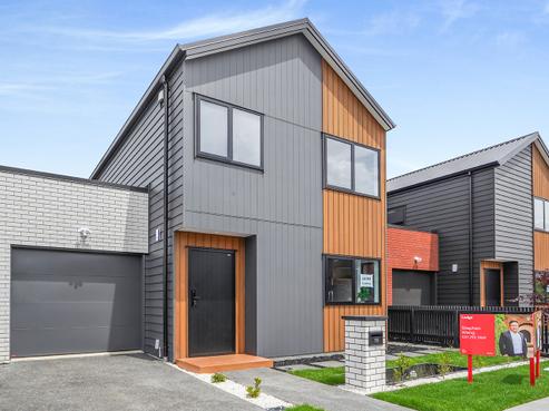 15 Joint Avenue, Greenhill Park
