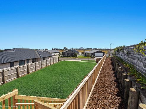 6 Takahe Close, Coastlands