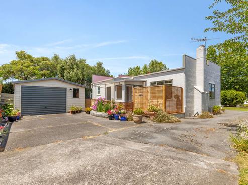 18 Parkes Avenue, Saint Johns Hill