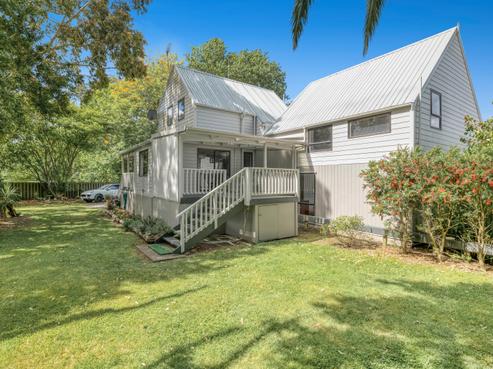 2162 State Highway 16, Helensville