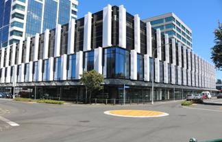 Large ground floor space in the CBD