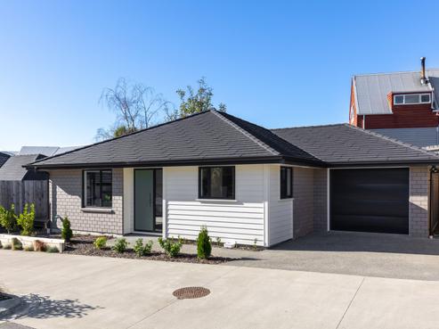 12 Discovery Way, Waikawa