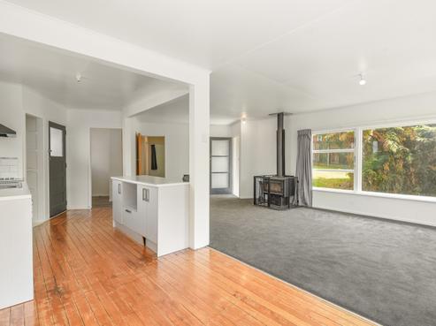 4 Russell Crescent, Western Heights