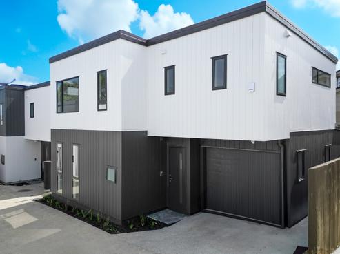 21 County Road, Torbay