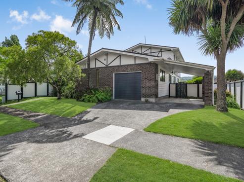 4 Mcenroe Grove, Naenae
