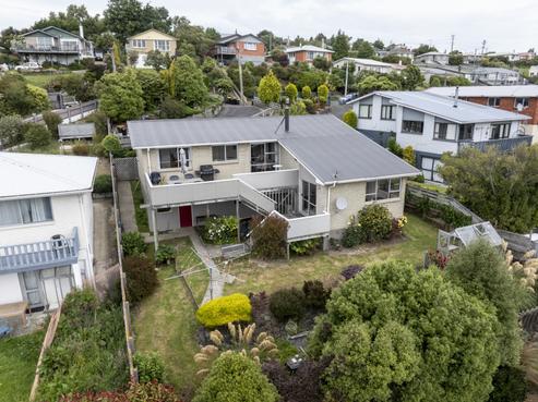118 Mulford Street, Concord
