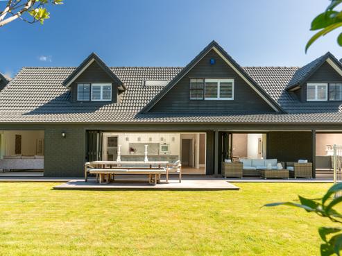 5 Lavinia Grove, Waikanae Beach