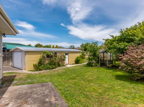 84 Donovan Road, Paraparaumu Beach