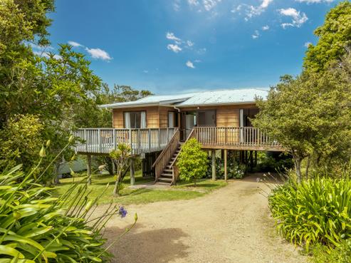 25 Tawa Street, Oneroa
