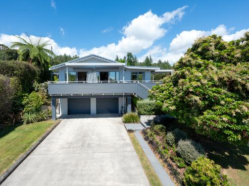 35 Lewis Road, Lynmore