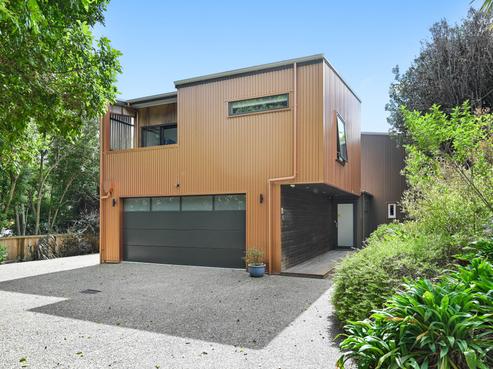 1A Harrowfield Drive, Harrowfield