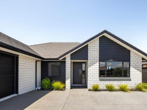 44 Norfolk Drive, Cambridge