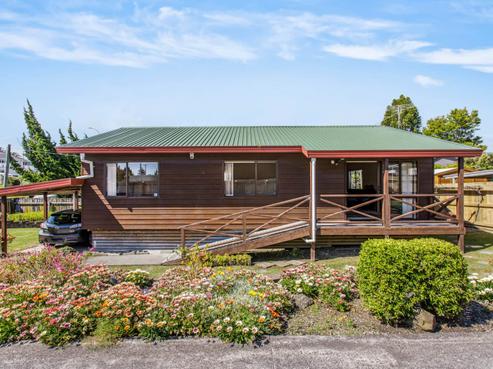 1/25 Captain Scott Road, Glen Eden