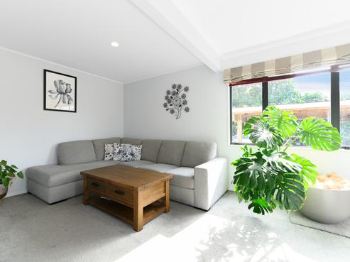 33B Caulton Street, Saint Johns