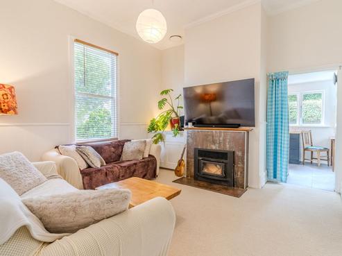 22 Neidpath Road, Mornington