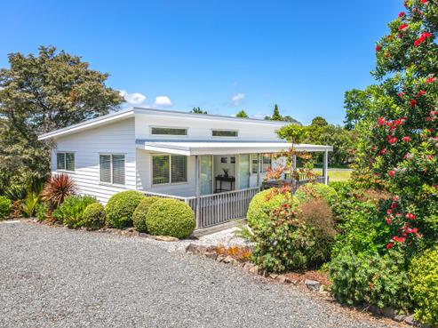 1090 Rings Road, Coromandel