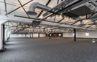 RECENTLY REFURBISHED GREENLANE CHARACTER OFFICE