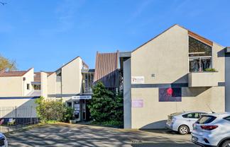 Top floor, city centre