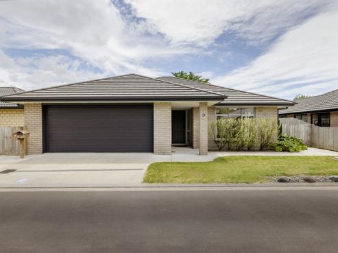 3 Himalayan Close, Judea