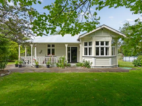 160 Fitzherbert Street, Featherston