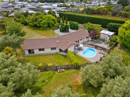 95 Solway Crescent, Solway