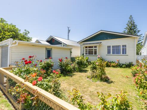 135 Vigor Brown Street, Napier South