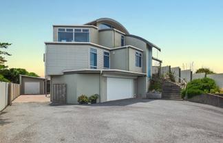 9 Trafalgar Street, Foxton Beach
