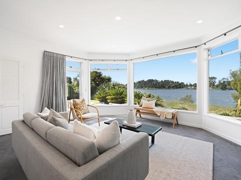 86 Lake Crescent, Hamilton Lake